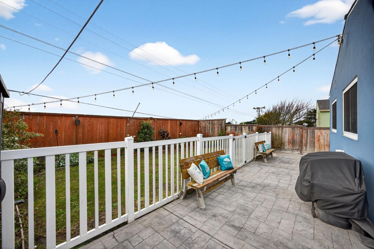 Detail Gallery Image 31 of 50 For 422 Andover Dr, Pacifica,  CA 94044 - 3 Beds | 1 Baths