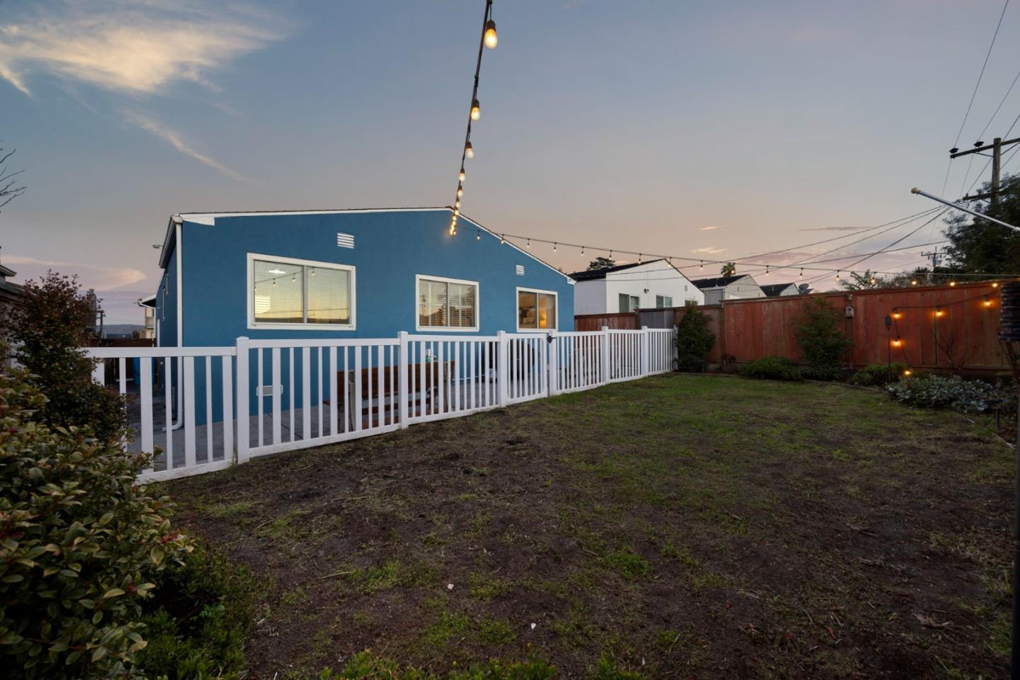Detail Gallery Image 36 of 50 For 422 Andover Dr, Pacifica,  CA 94044 - 3 Beds | 1 Baths