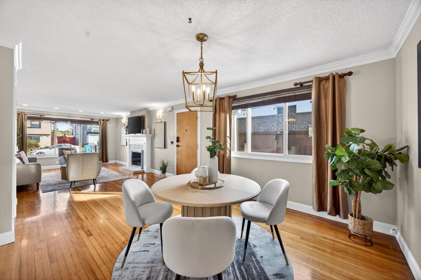 Detail Gallery Image 7 of 50 For 422 Andover Dr, Pacifica,  CA 94044 - 3 Beds | 1 Baths