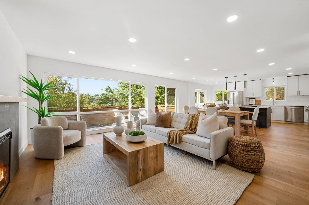 Detail Gallery Image 2 of 37 For 23 Treetop Ln, San Mateo,  CA 94402 - 5 Beds | 3 Baths