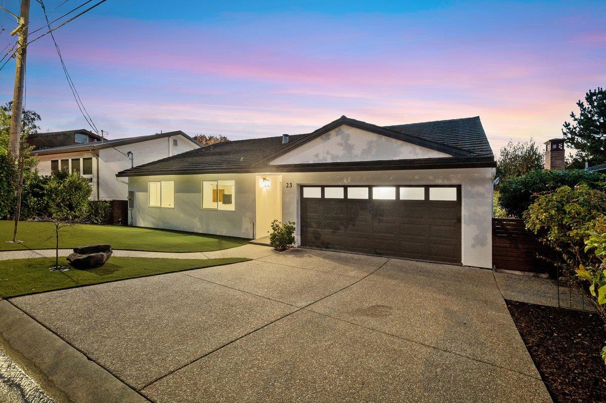 Detail Gallery Image 32 of 37 For 23 Treetop Ln, San Mateo,  CA 94402 - 5 Beds | 3 Baths