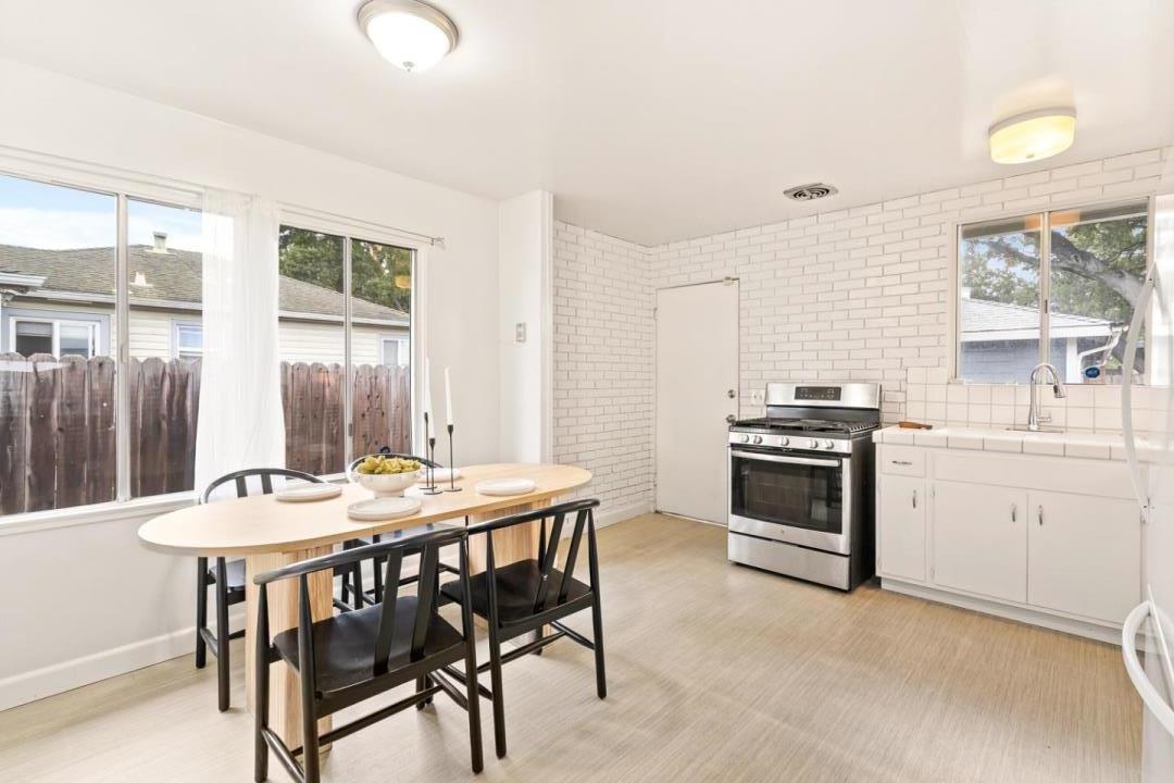 Detail Gallery Image 10 of 49 For 2247 Menalto Ave, East Palo Alto,  CA 94303 - 3 Beds | 1 Baths