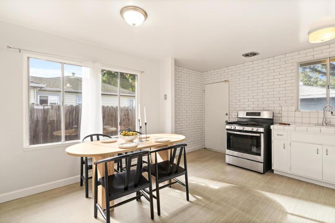 Detail Gallery Image 14 of 49 For 2247 Menalto Ave, East Palo Alto,  CA 94303 - 3 Beds | 1 Baths