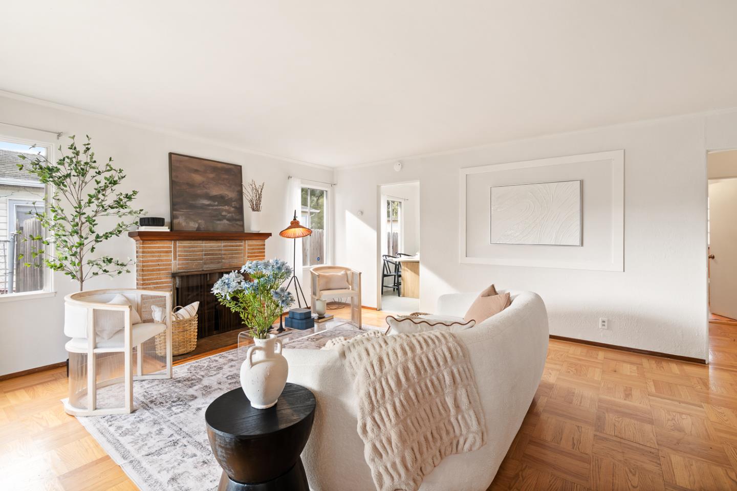 Detail Gallery Image 4 of 49 For 2247 Menalto Ave, East Palo Alto,  CA 94303 - 3 Beds | 1 Baths