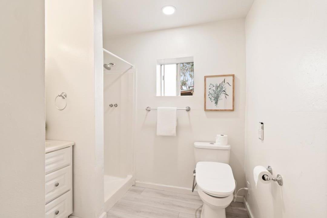 Detail Gallery Image 41 of 49 For 2247 Menalto Ave, East Palo Alto,  CA 94303 - 3 Beds | 1 Baths
