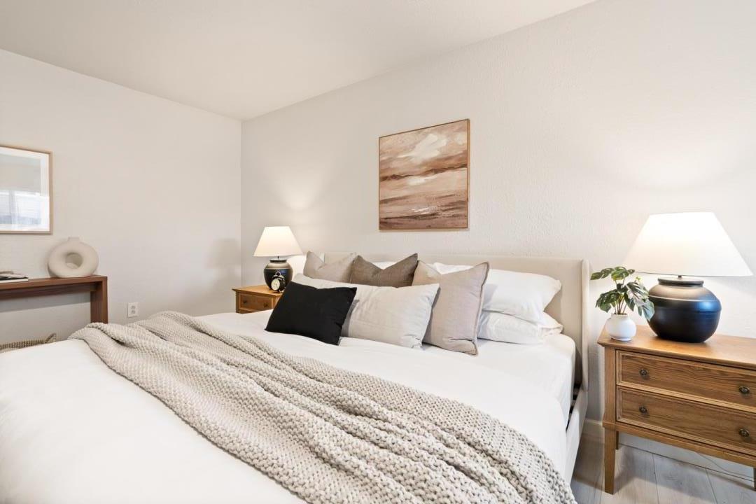 Detail Gallery Image 47 of 49 For 2247 Menalto Ave, East Palo Alto,  CA 94303 - 3 Beds | 1 Baths