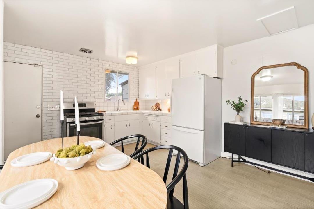 Detail Gallery Image 9 of 49 For 2247 Menalto Ave, East Palo Alto,  CA 94303 - 3 Beds | 1 Baths