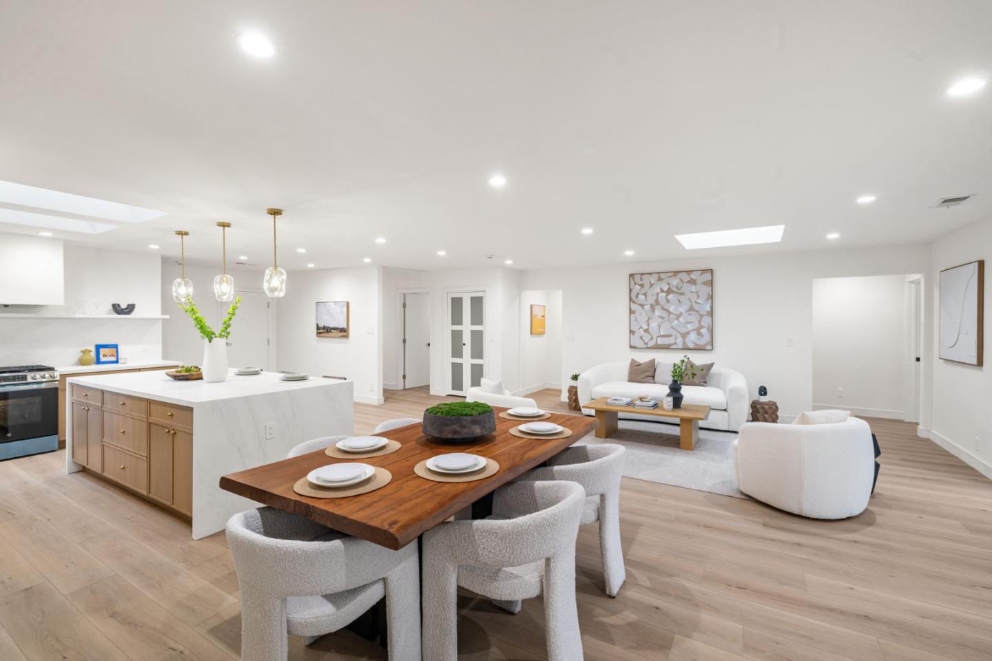 Detail Gallery Image 13 of 45 For 1218 Sanchez Way, Redwood City,  CA 94061 - 4 Beds | 3 Baths