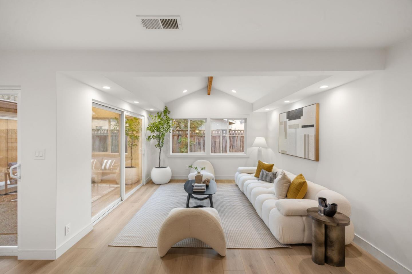 Detail Gallery Image 19 of 45 For 1218 Sanchez Way, Redwood City,  CA 94061 - 4 Beds | 3 Baths