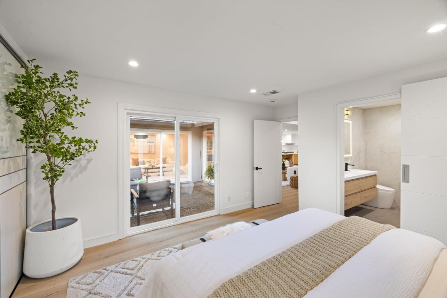 Detail Gallery Image 28 of 45 For 1218 Sanchez Way, Redwood City,  CA 94061 - 4 Beds | 3 Baths