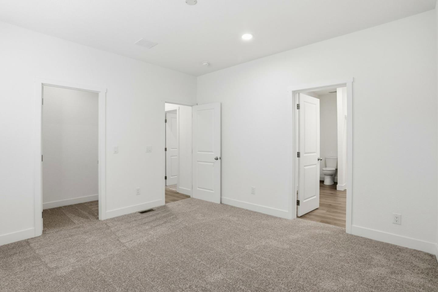 Detail Gallery Image 19 of 28 For 2151 Oakland Rd #595,  San Jose,  CA 95131 - 3 Beds | 2 Baths