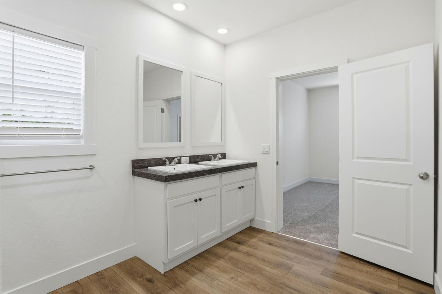 Detail Gallery Image 24 of 28 For 2151 Oakland Rd #595,  San Jose,  CA 95131 - 3 Beds | 2 Baths