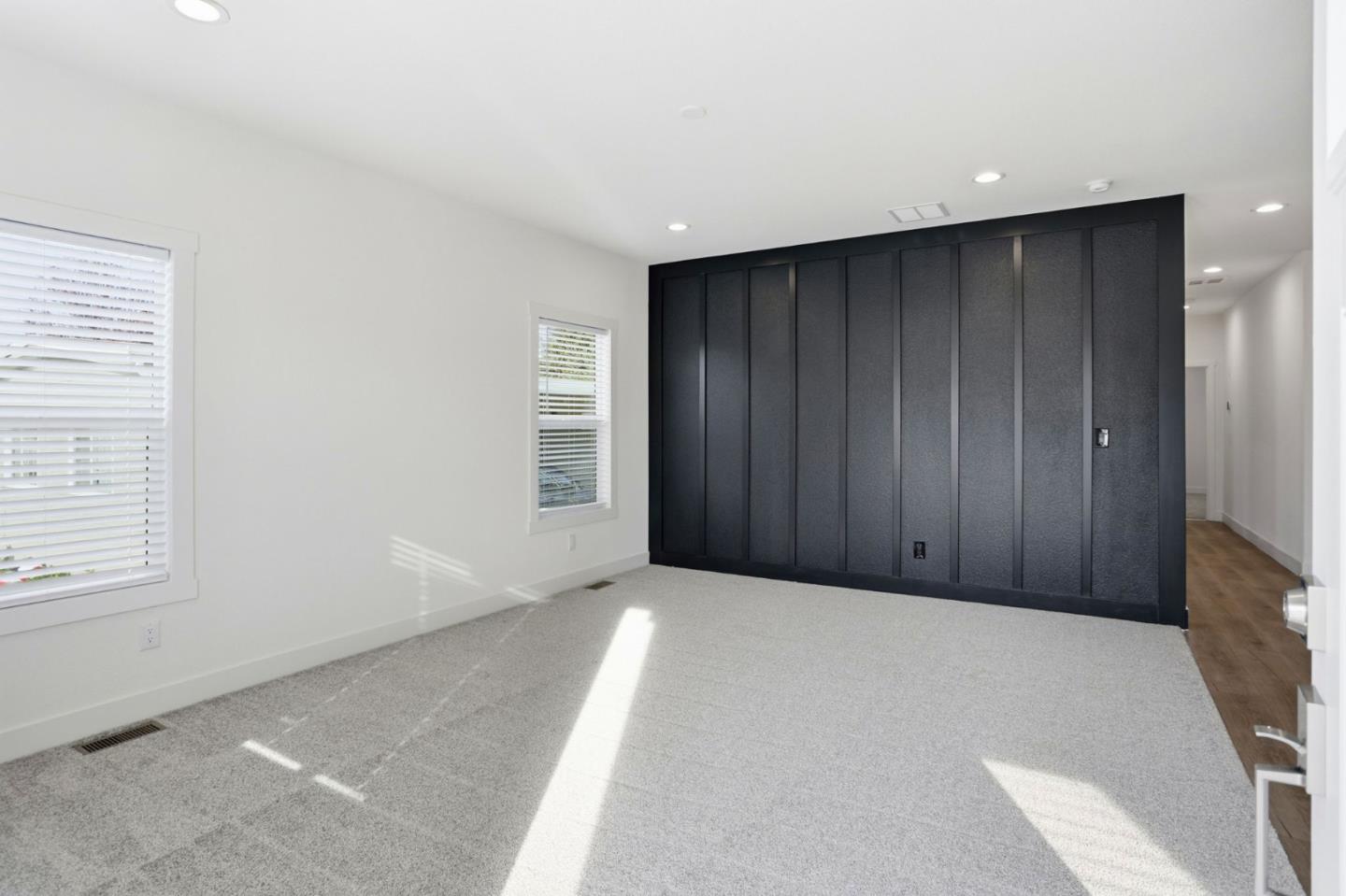 Detail Gallery Image 6 of 28 For 2151 Oakland Rd #595,  San Jose,  CA 95131 - 3 Beds | 2 Baths