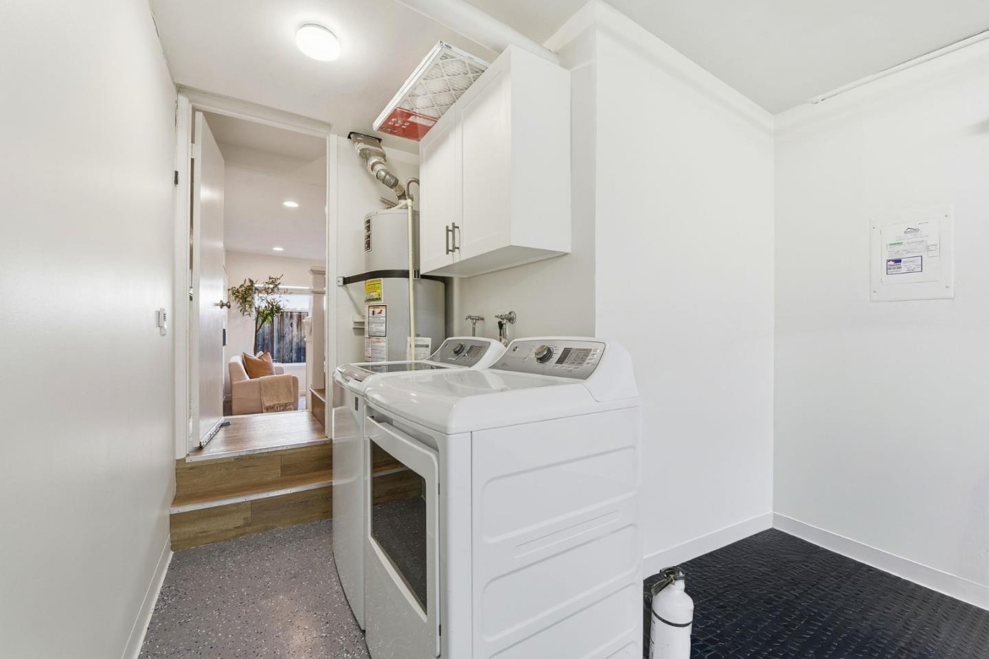 Detail Gallery Image 36 of 59 For 503 Latimer Cir, Campbell,  CA 95008 - 4 Beds | 2/1 Baths