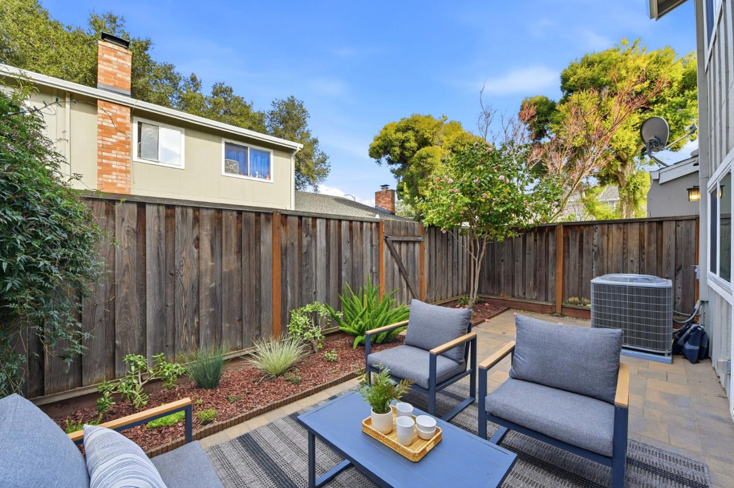 Detail Gallery Image 40 of 59 For 503 Latimer Cir, Campbell,  CA 95008 - 4 Beds | 2/1 Baths