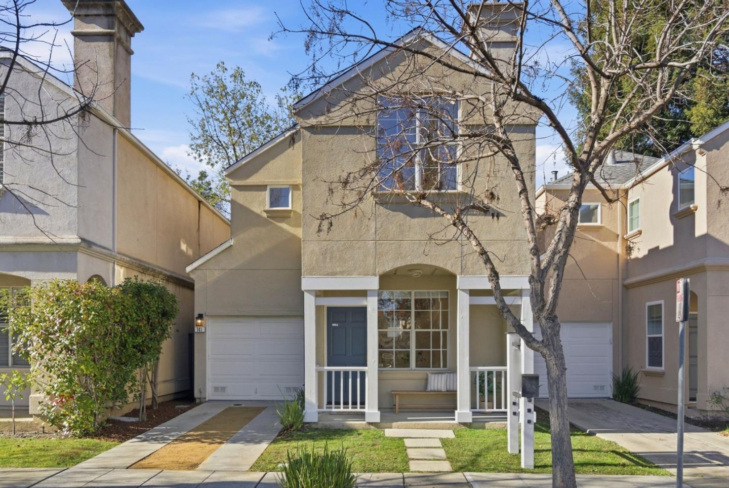 Detail Gallery Image 3 of 54 For 141 Laurel Way, Mountain View,  CA 94040 - 3 Beds | 2/1 Baths