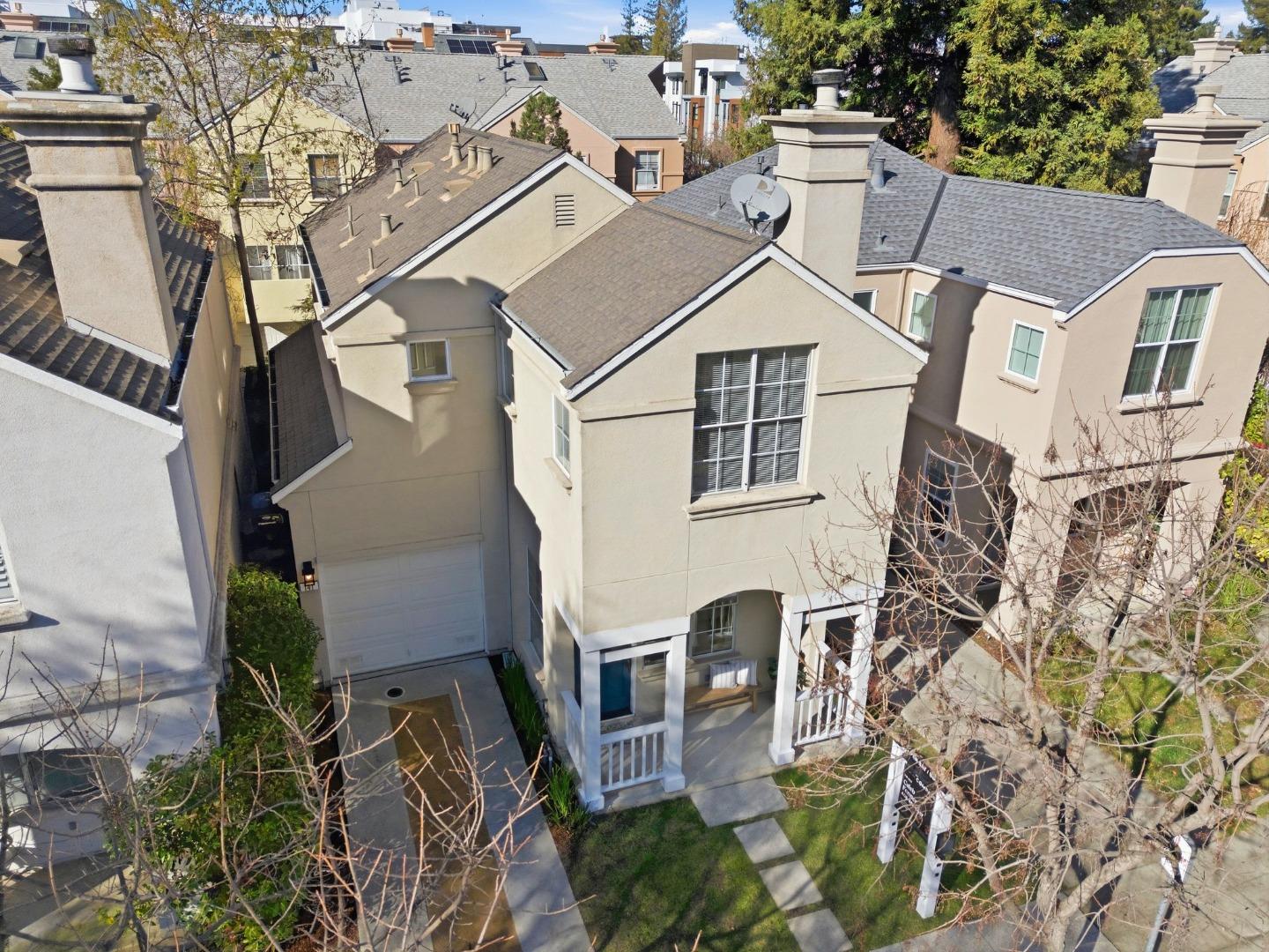 Detail Gallery Image 44 of 54 For 141 Laurel Way, Mountain View,  CA 94040 - 3 Beds | 2/1 Baths