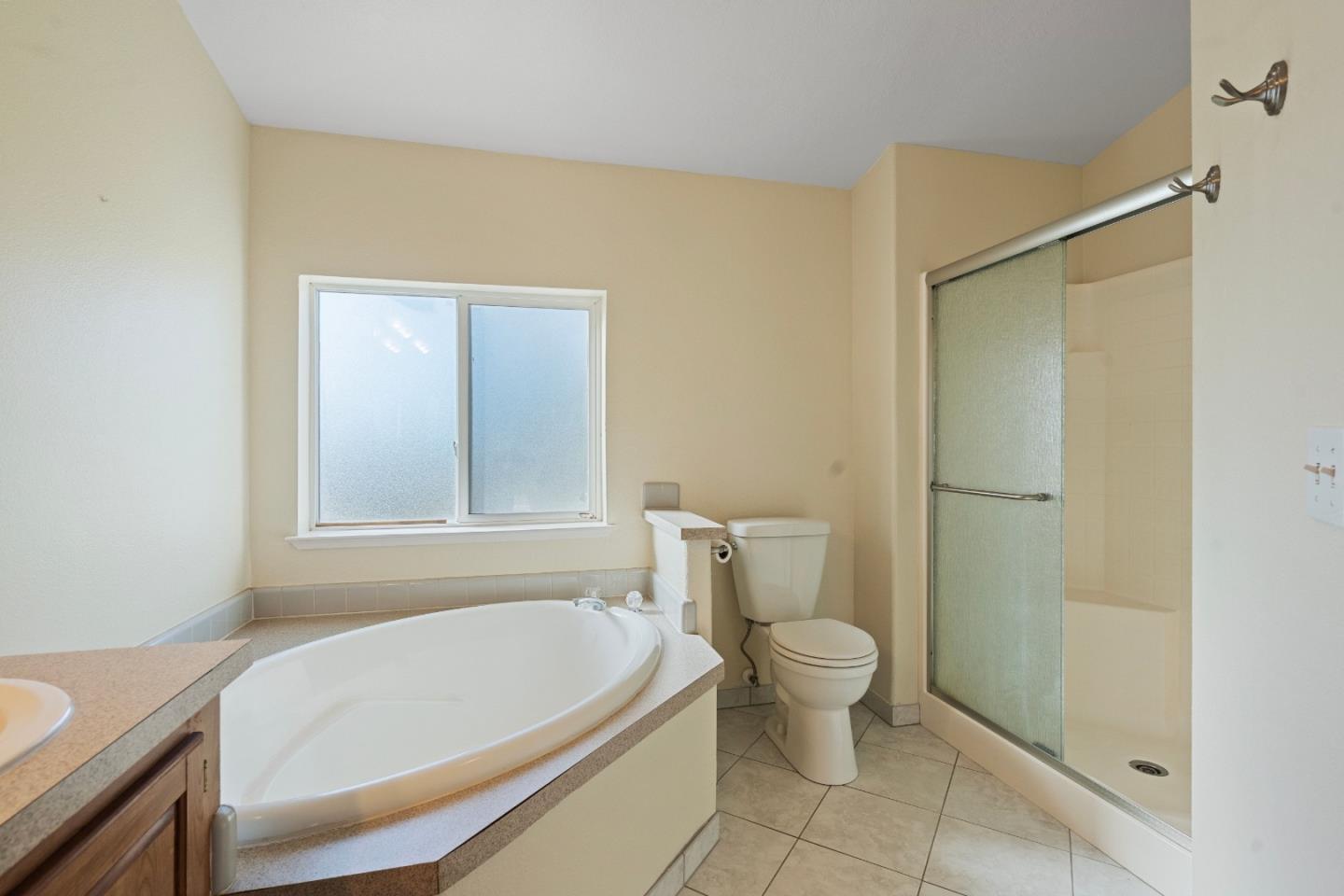 Detail Gallery Image 30 of 43 For 10114 Reese Cir, Salinas,  CA 93907 - 3 Beds | 2 Baths