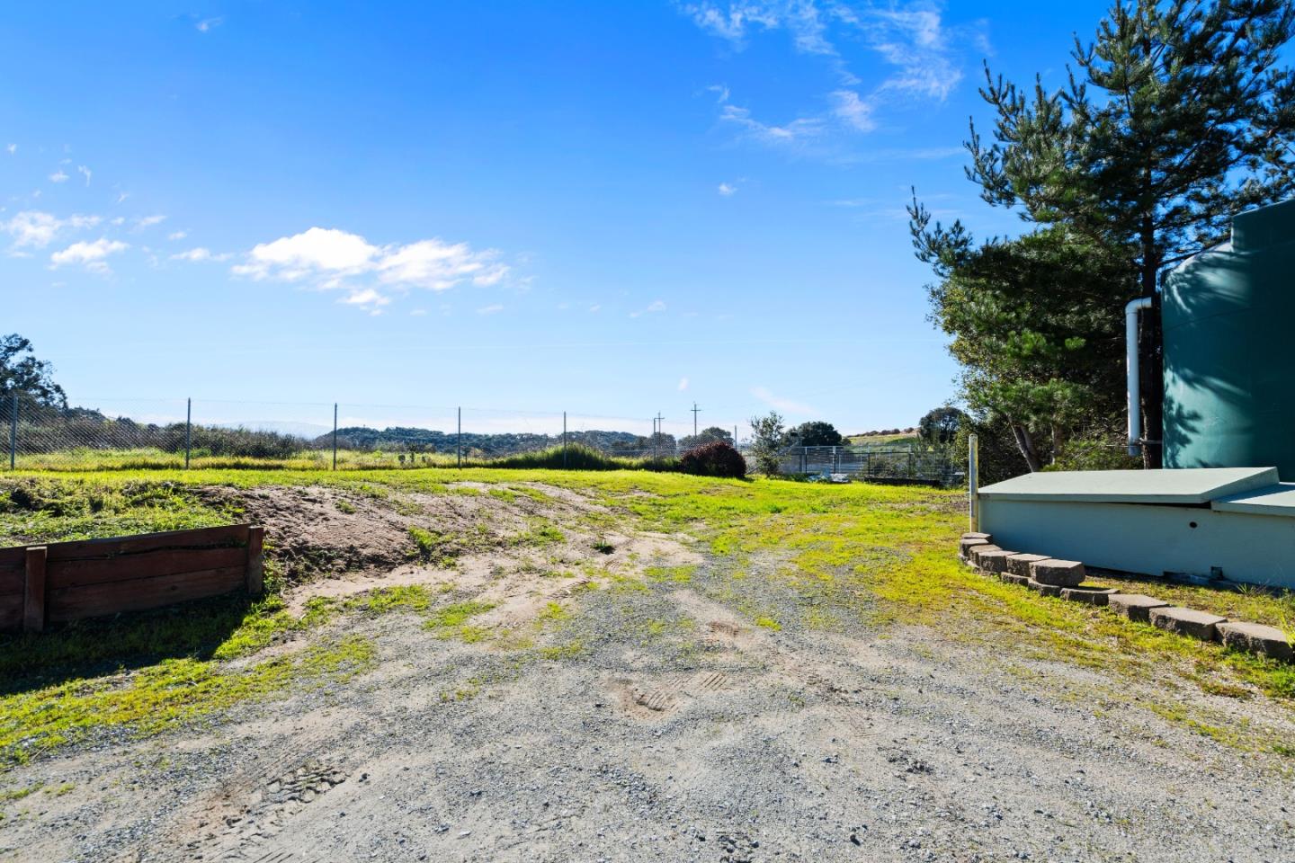 Detail Gallery Image 43 of 43 For 10114 Reese Cir, Salinas,  CA 93907 - 3 Beds | 2 Baths