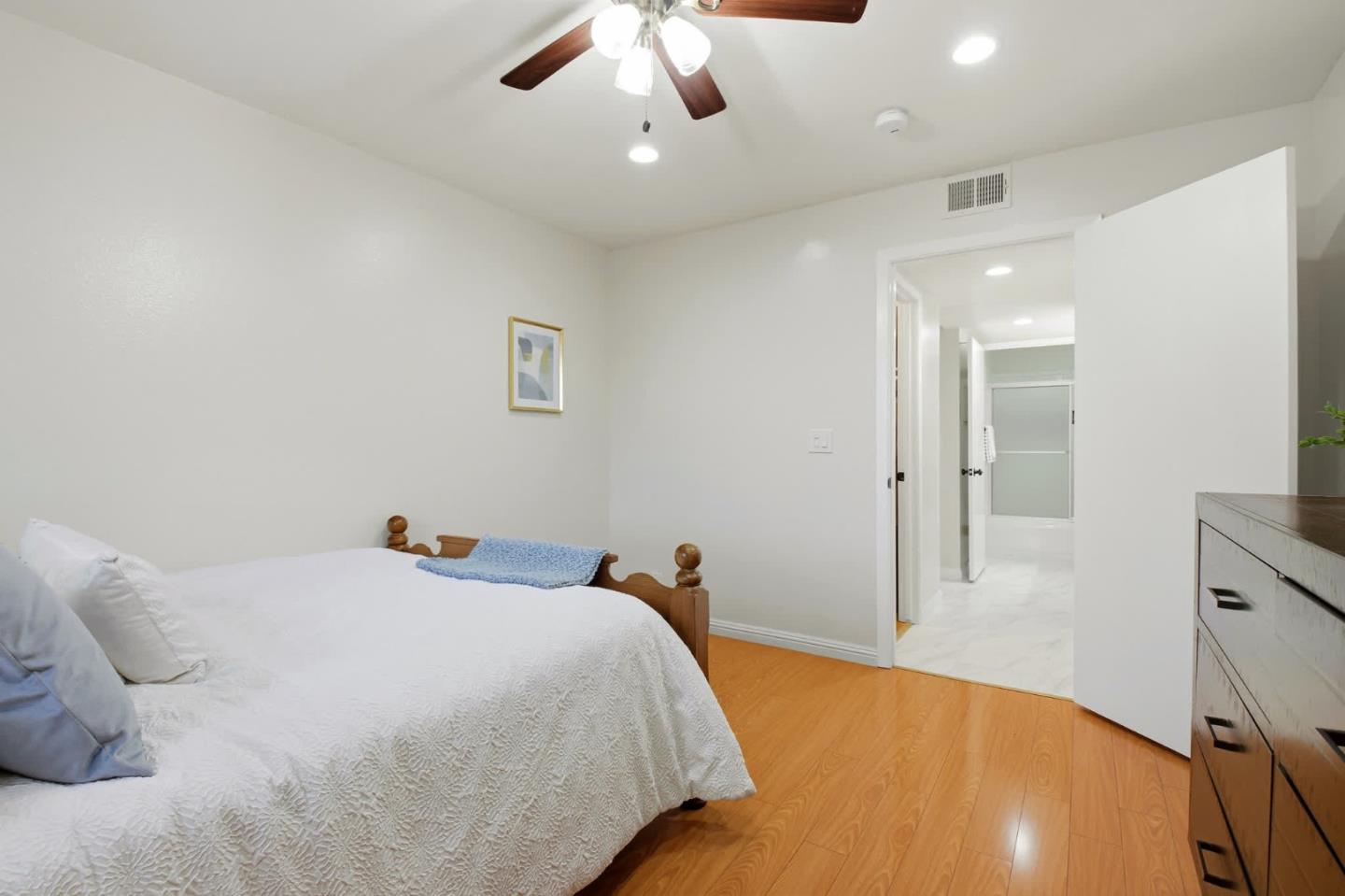 Photo #20: ML82030624 Listing: Photo #20