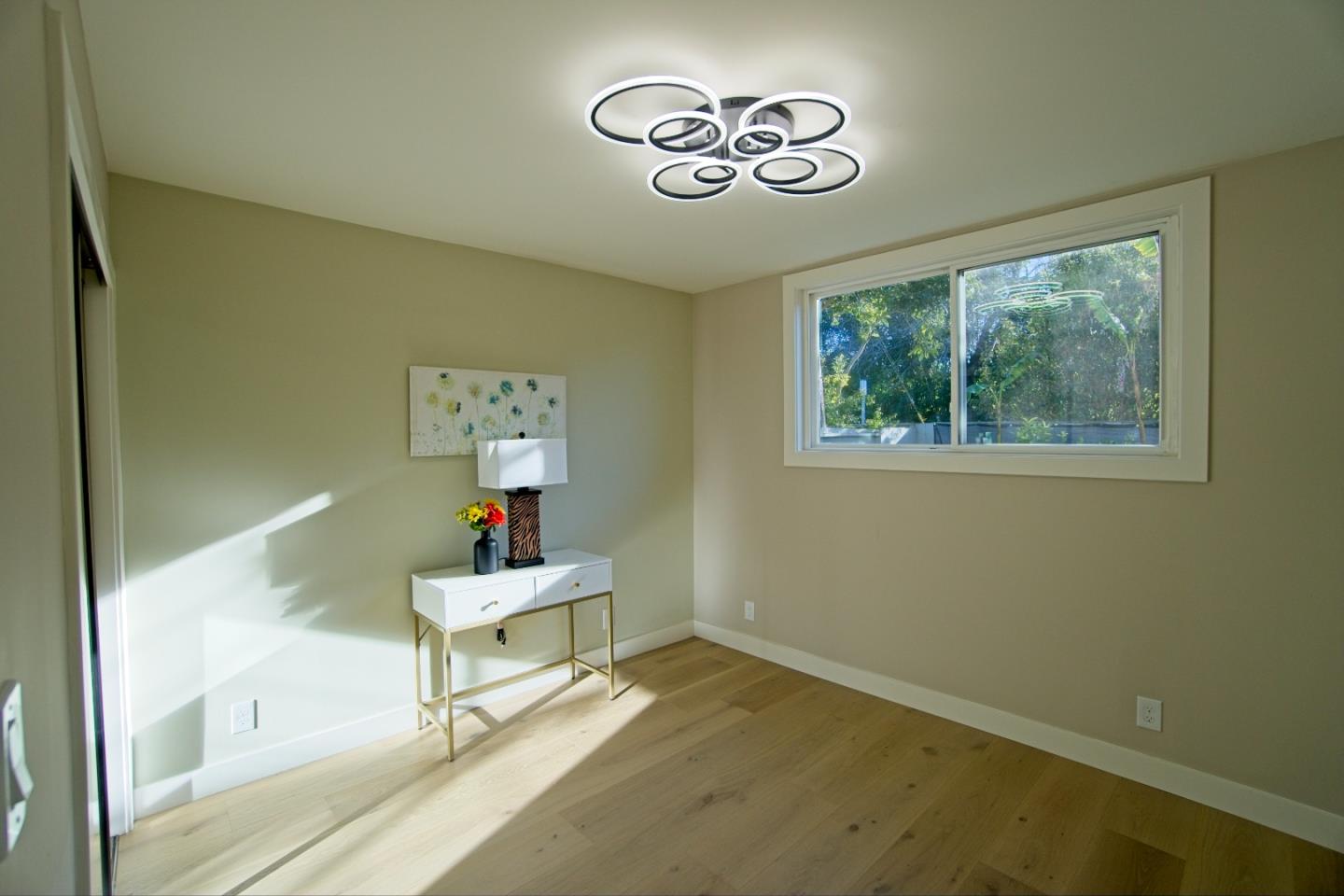 Detail Gallery Image 18 of 20 For 176 Garner Dr, Sunnyvale,  CA 94089 - 4 Beds | 3 Baths