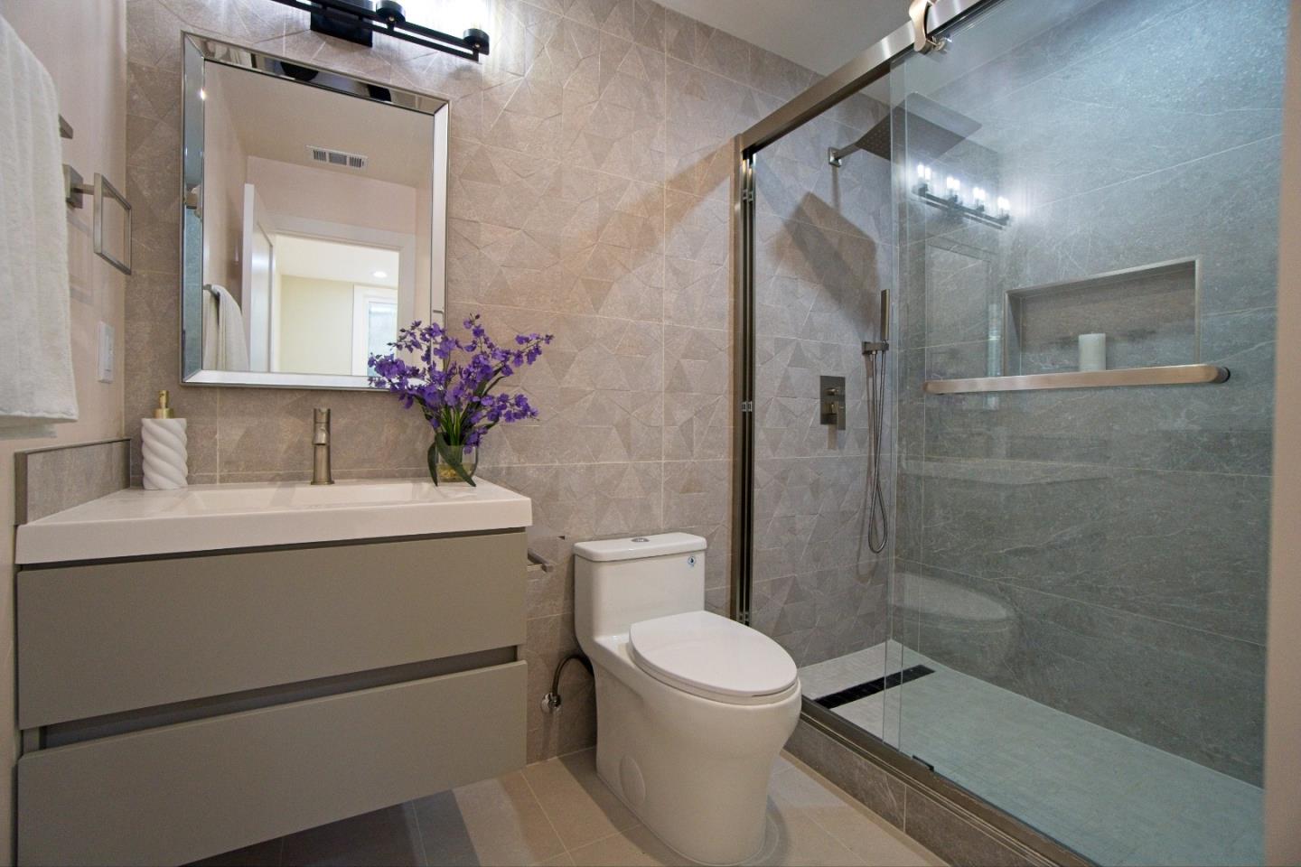 Detail Gallery Image 19 of 20 For 176 Garner Dr, Sunnyvale,  CA 94089 - 4 Beds | 3 Baths