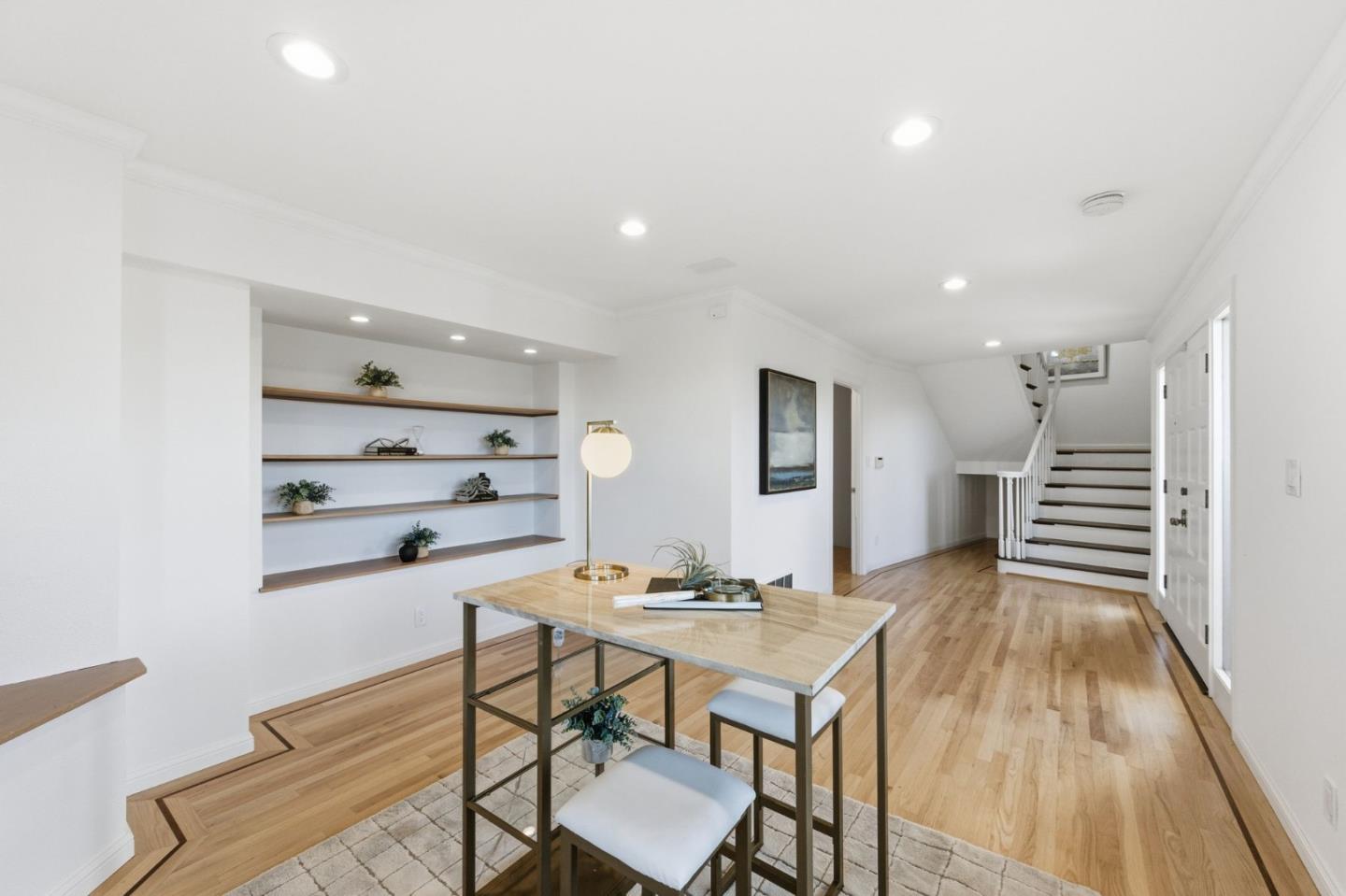 Detail Gallery Image 16 of 82 For 181 Coronado Ave, San Carlos,  CA 94070 - 4 Beds | 2/1 Baths