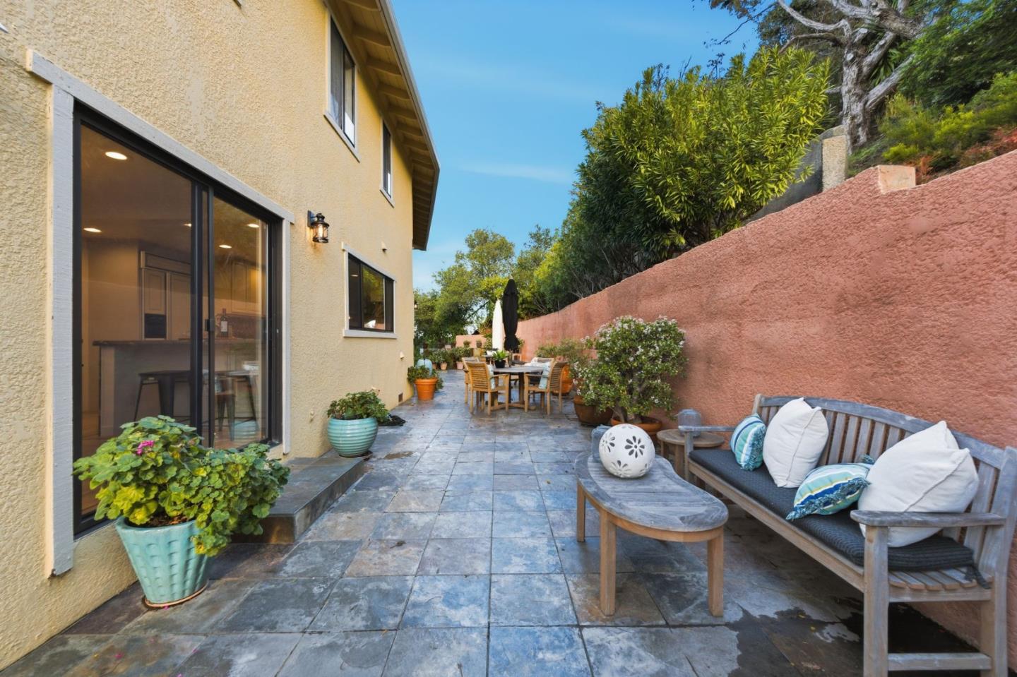 Detail Gallery Image 61 of 82 For 181 Coronado Ave, San Carlos,  CA 94070 - 4 Beds | 2/1 Baths