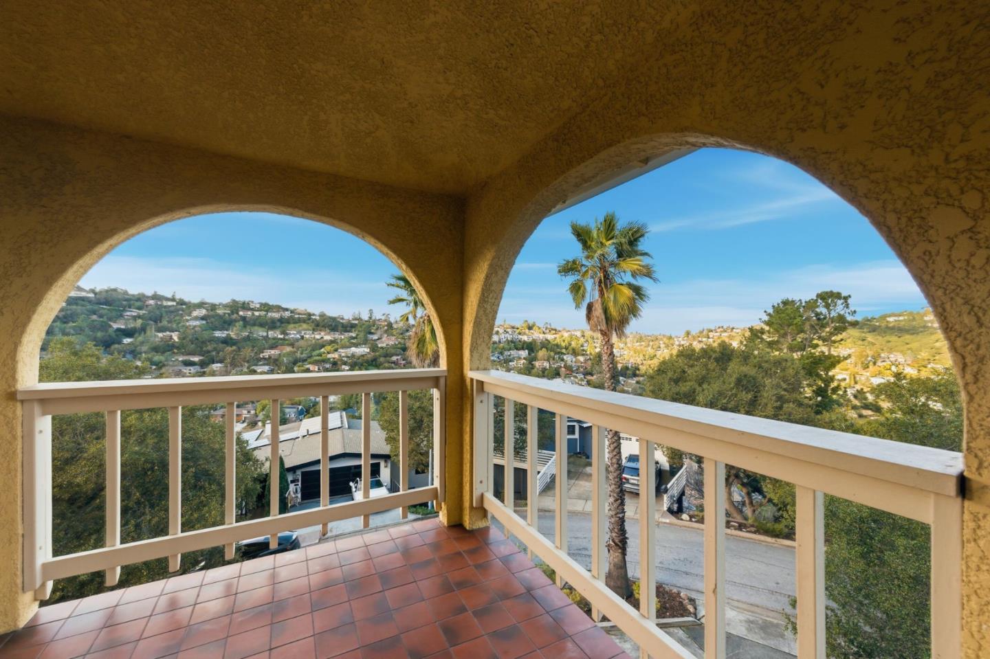 Detail Gallery Image 63 of 82 For 181 Coronado Ave, San Carlos,  CA 94070 - 4 Beds | 2/1 Baths