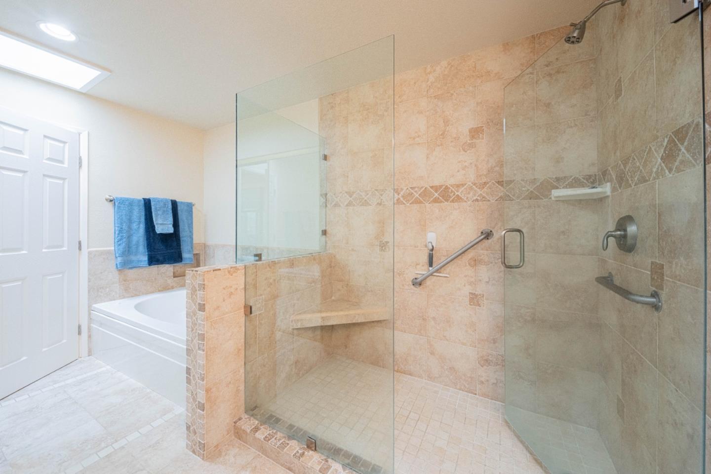 Detail Gallery Image 26 of 43 For 23799 Monterey Salinas Hwy #13,  Salinas,  CA 93908 - 2 Beds | 2 Baths