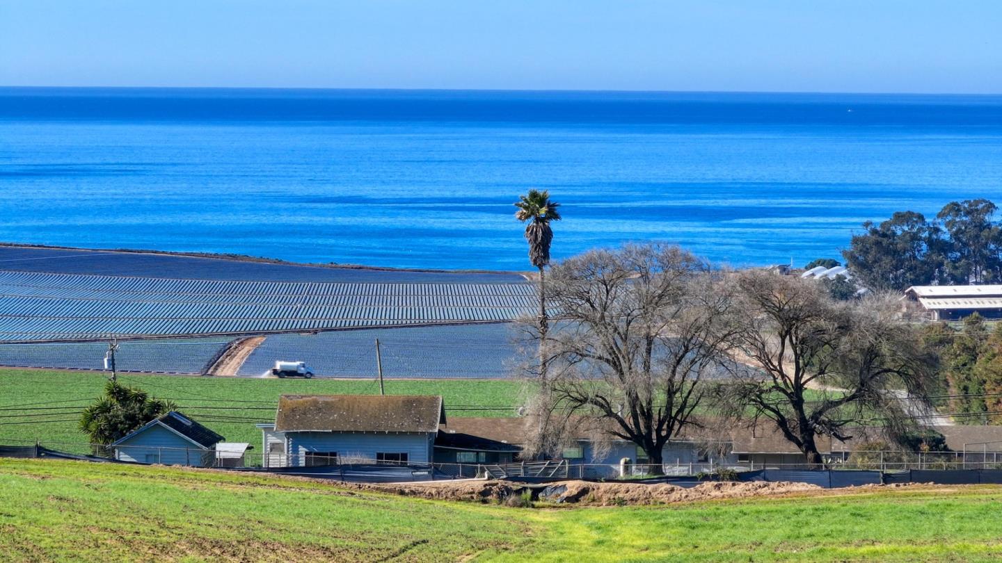 Detail Gallery Image 19 of 26 For 706 San Andreas Rd, Watsonville,  CA 95076 - 2 Beds | 2 Baths