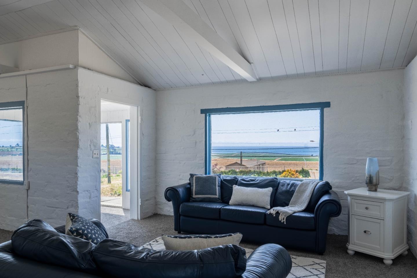 Detail Gallery Image 3 of 26 For 706 San Andreas Rd, Watsonville,  CA 95076 - 2 Beds | 2 Baths