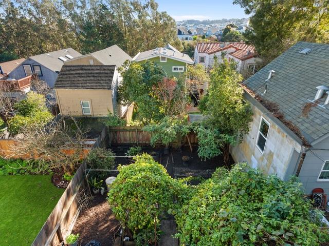 Detail Gallery Image 30 of 32 For 257 Chenery St, San Francisco,  CA 94131 - – Beds | – Baths