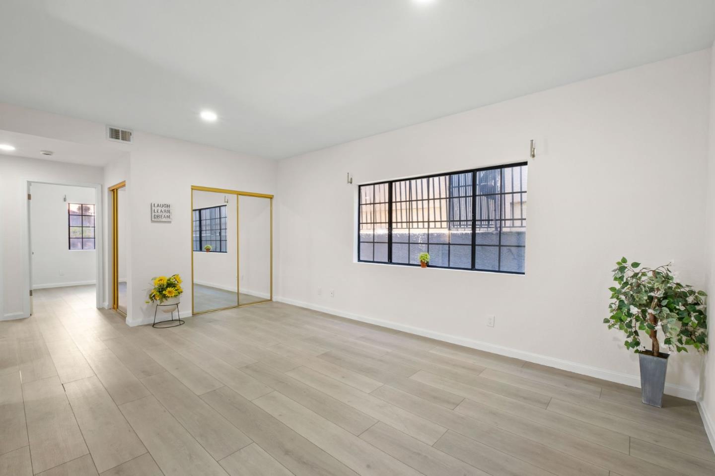 Detail Gallery Image 43 of 59 For 415 C St, Colma,  CA 94014 - – Beds | – Baths