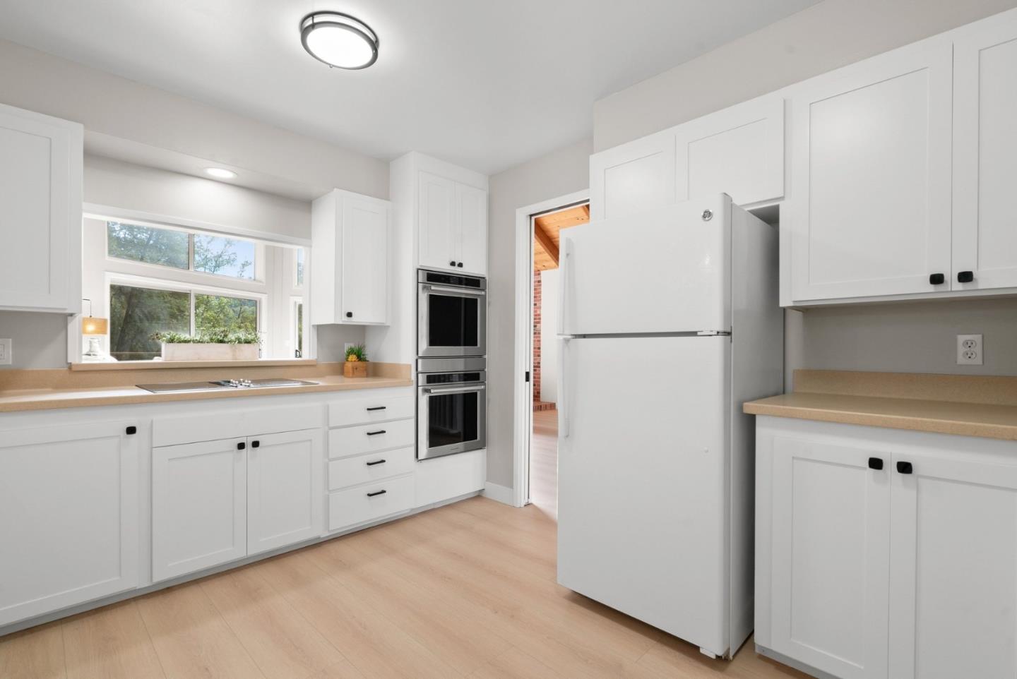 Detail Gallery Image 12 of 50 For 298 Vine Hill Rd, Santa Cruz,  CA 95065 - 4 Beds | 2 Baths