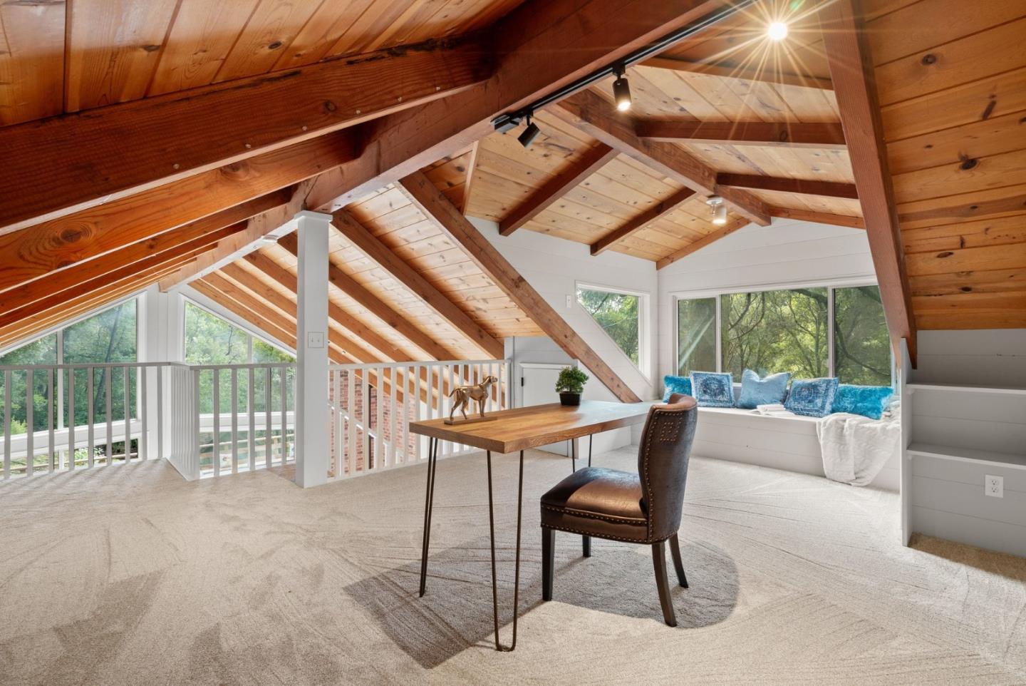 Detail Gallery Image 17 of 50 For 298 Vine Hill Rd, Santa Cruz,  CA 95065 - 4 Beds | 2 Baths