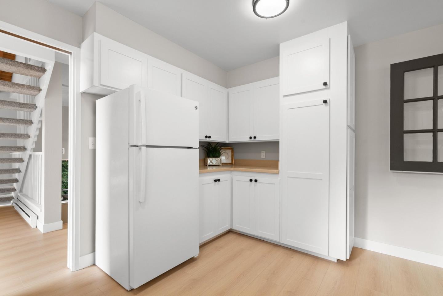 Detail Gallery Image 9 of 50 For 298 Vine Hill Rd, Santa Cruz,  CA 95065 - 4 Beds | 2 Baths