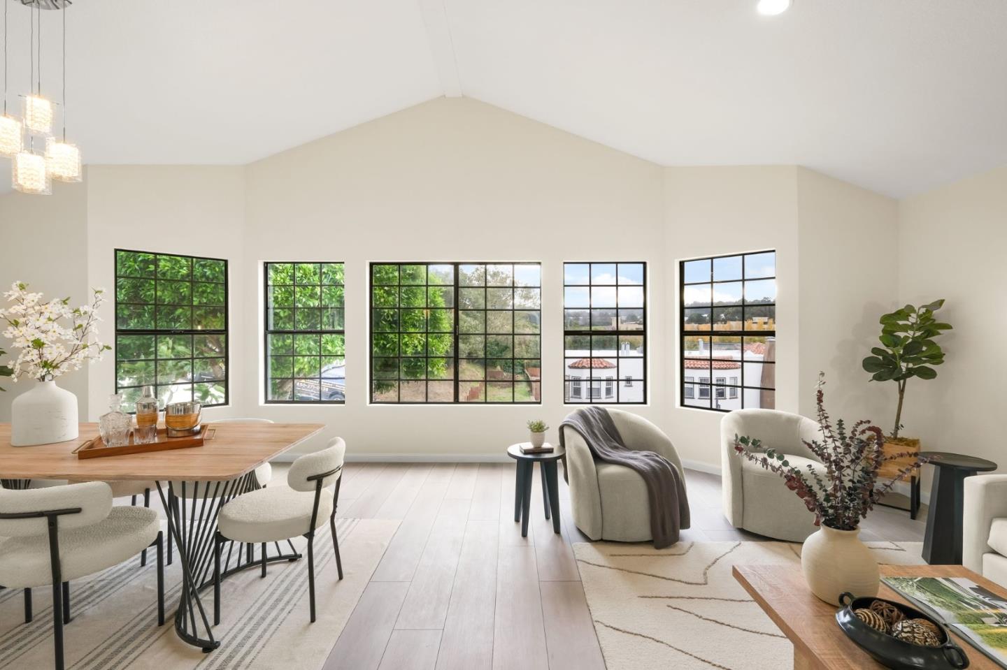 Detail Gallery Image 15 of 60 For 415 C St, Colma,  CA 94014 - 5 Beds | 3 Baths