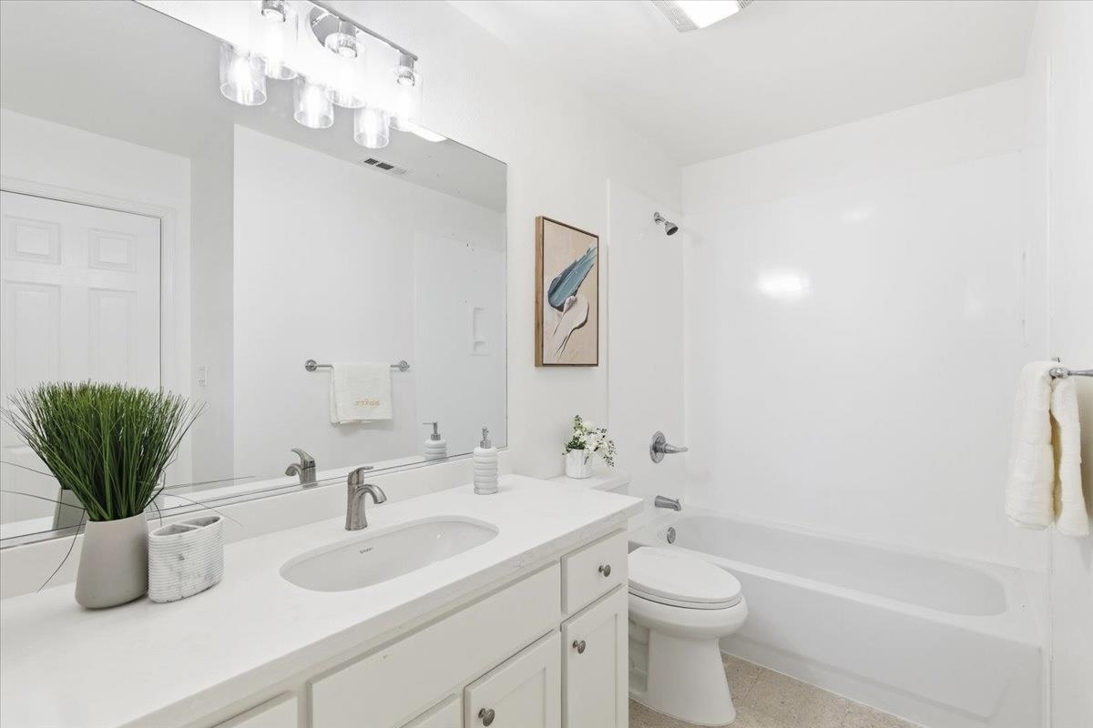 Photo #17: ML82030646 Listing: Photo #17