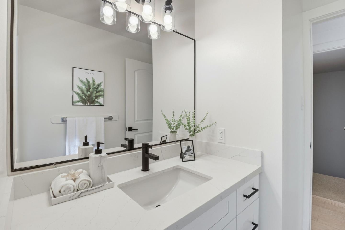 Detail Gallery Image 38 of 71 For 3236 Brittan Ave, San Carlos,  CA 94070 - 3 Beds | 2 Baths