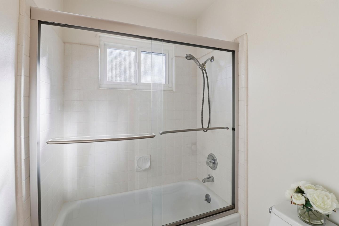 Detail Gallery Image 39 of 71 For 3236 Brittan Ave, San Carlos,  CA 94070 - 3 Beds | 2 Baths