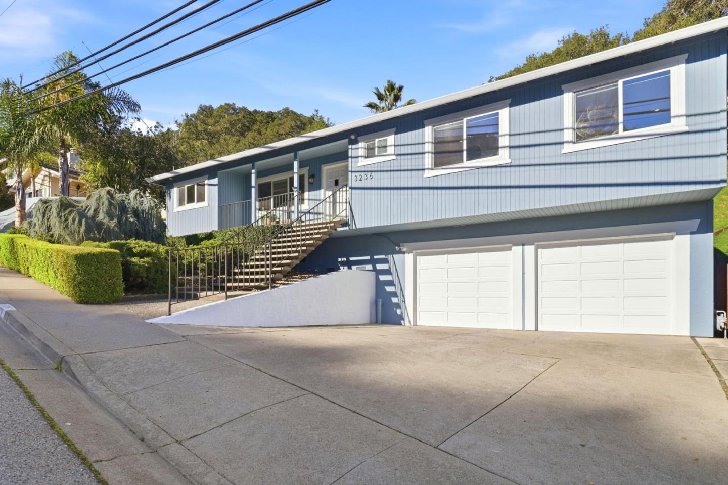 Detail Gallery Image 4 of 71 For 3236 Brittan Ave, San Carlos,  CA 94070 - 3 Beds | 2 Baths