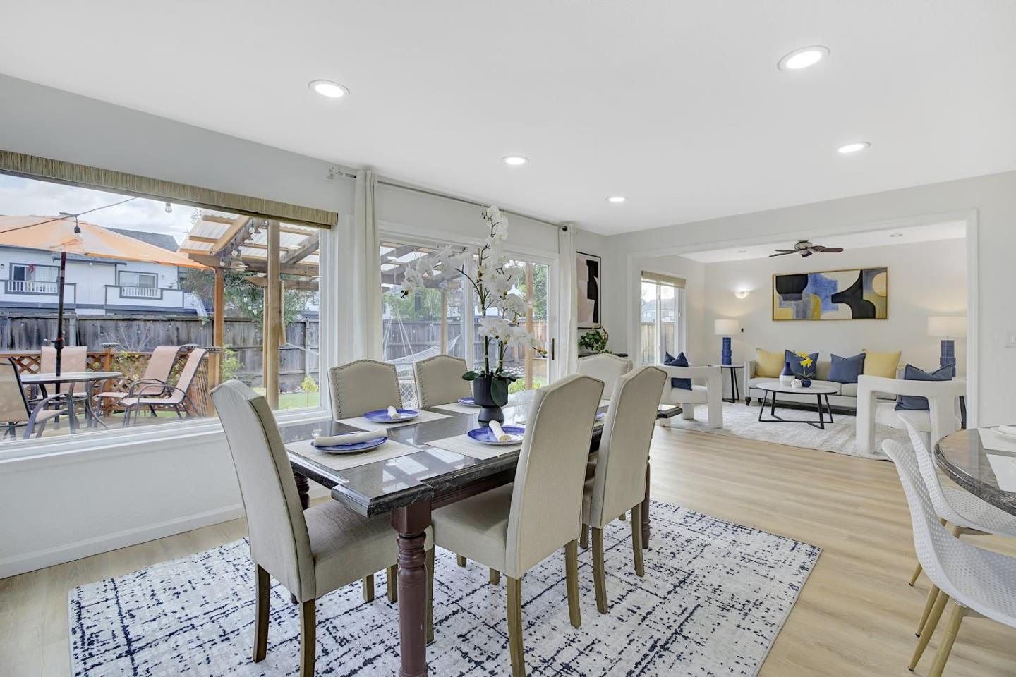 Detail Gallery Image 10 of 37 For 4688 Holycon Cir, San Jose,  CA 95136 - 5 Beds | 2/1 Baths