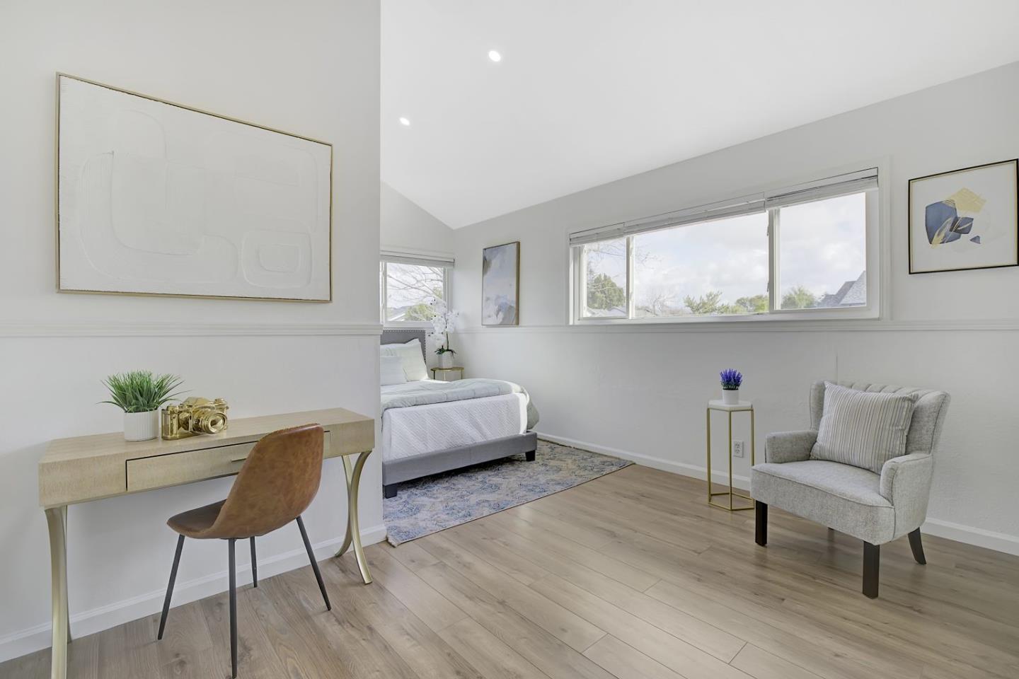 Detail Gallery Image 22 of 37 For 4688 Holycon Cir, San Jose,  CA 95136 - 5 Beds | 2/1 Baths