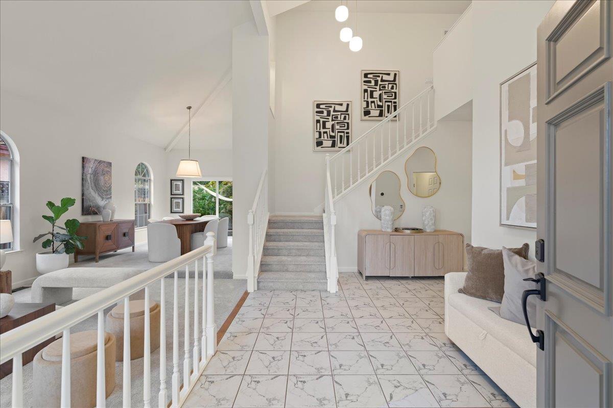 Detail Gallery Image 4 of 40 For 5629 Crow Ln, San Jose,  CA 95123 - 5 Beds | 3 Baths