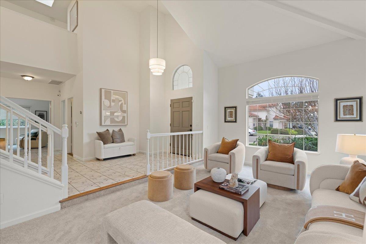 Detail Gallery Image 6 of 40 For 5629 Crow Ln, San Jose,  CA 95123 - 5 Beds | 3 Baths