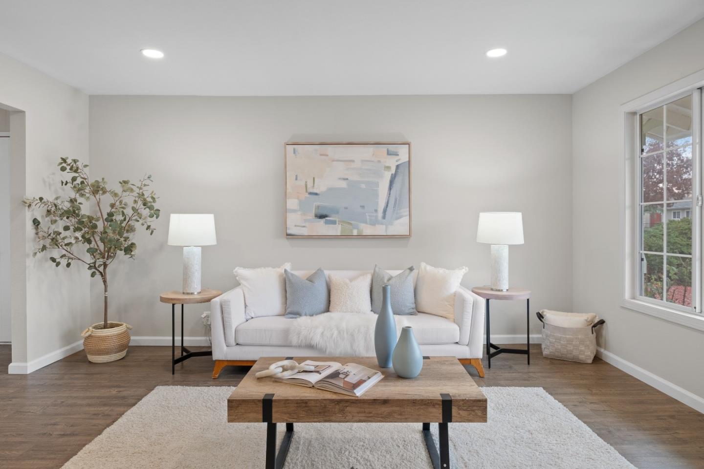 Detail Gallery Image 14 of 54 For 1732 Fallbrook Ave, San Jose,  CA 95130 - 4 Beds | 2 Baths