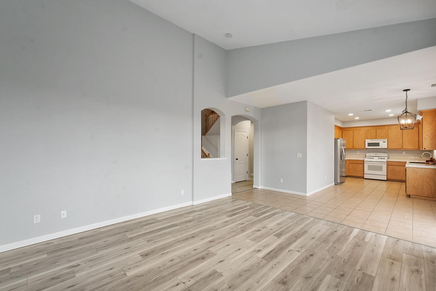 Detail Gallery Image 13 of 25 For 1342 Canyon Creek Dr, Newman,  CA 95360 - 4 Beds | 3 Baths