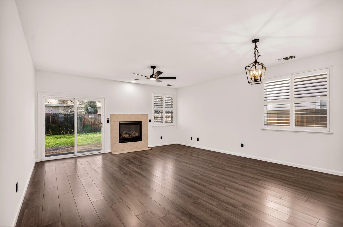 Detail Gallery Image 11 of 57 For 1825 Vermont St, Gridley,  CA 95948 - 3 Beds | 2 Baths