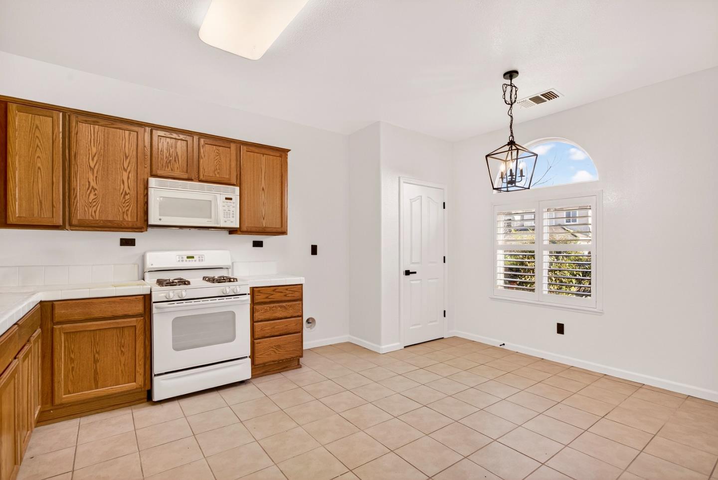 Detail Gallery Image 19 of 57 For 1825 Vermont St, Gridley,  CA 95948 - 3 Beds | 2 Baths